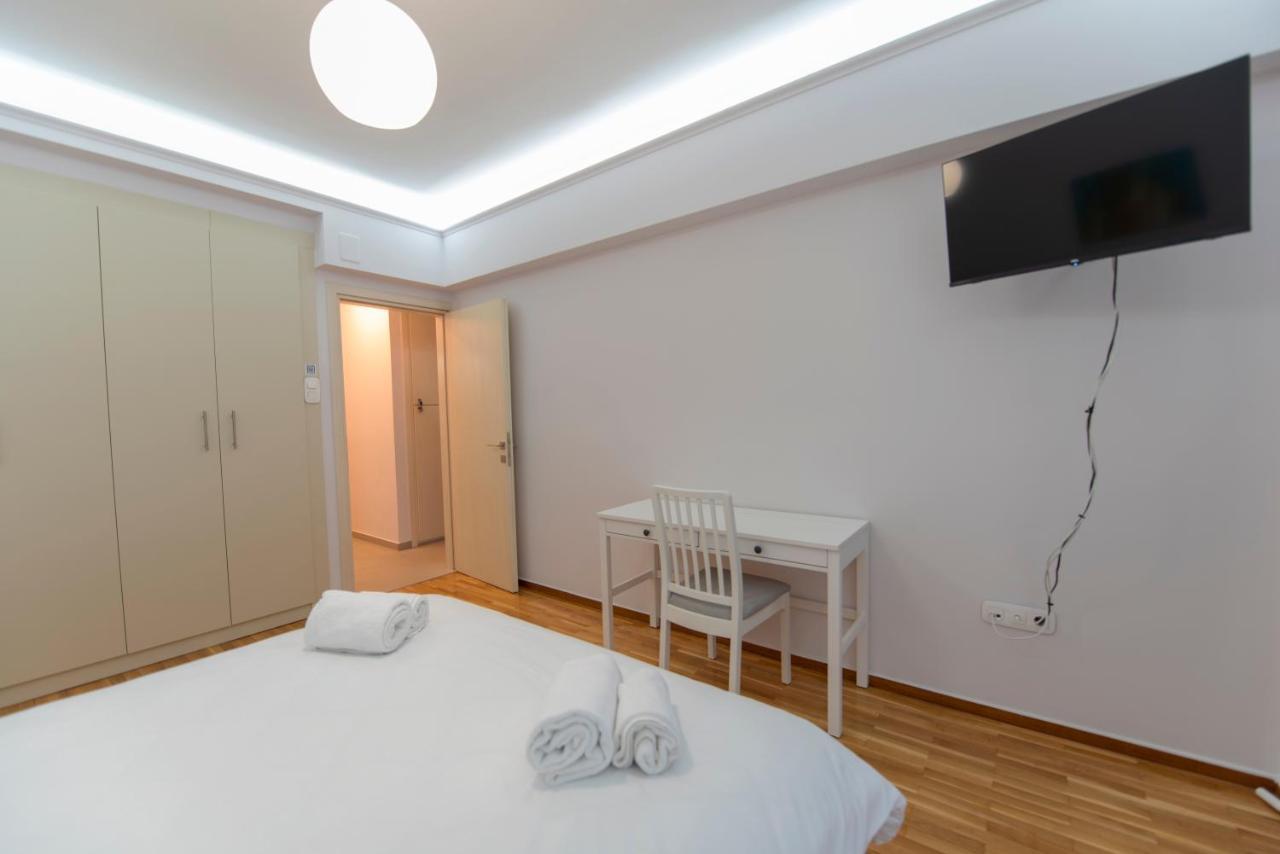 Athina Pantheon Mitropoleos Apartment Thessaloniki Exterior photo