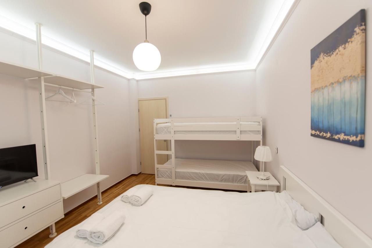 Athina Pantheon Mitropoleos Apartment Thessaloniki Exterior photo